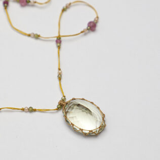 SANSUN Green Amethyst Prasiolite Pendant Long Necklace - Heart Chakra Spiritual Growth