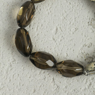 SANSUN Smoky Quartz Spotted Stone Bracelet - Grounding & Release Old Patterns