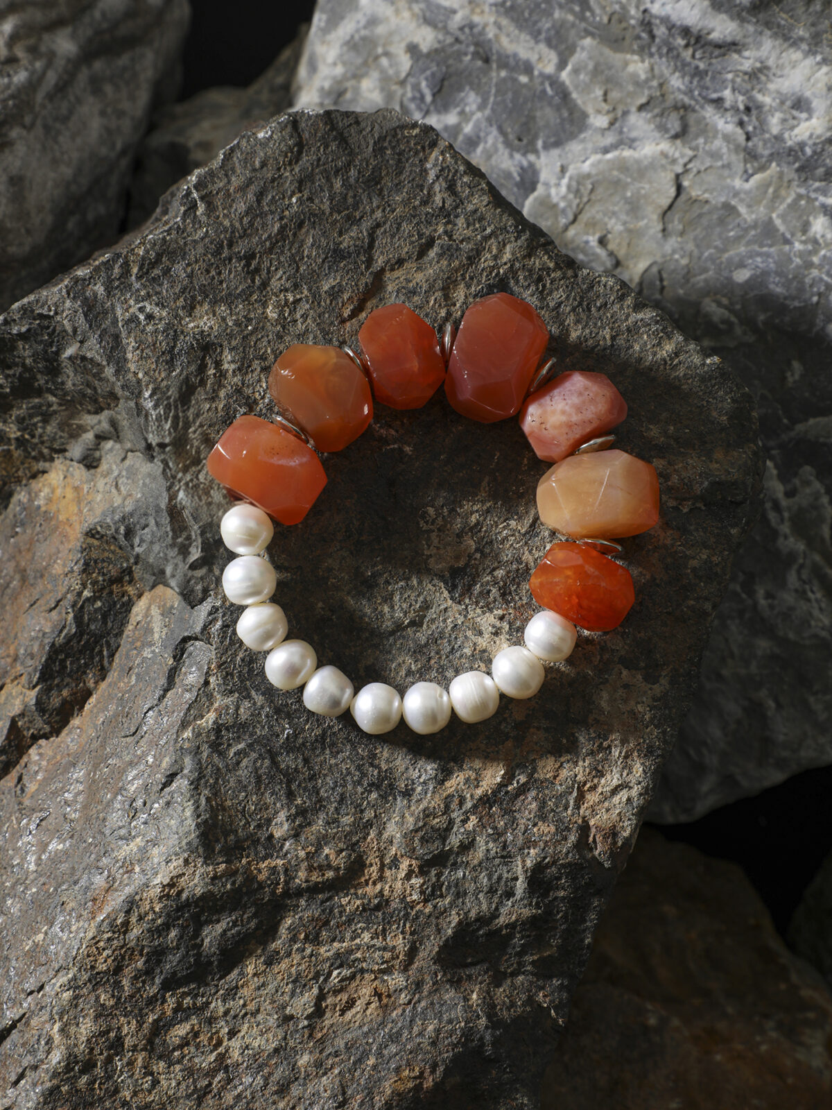 SANSUN Red Agate Freshwater Pearl Bracelet - Passion Courage & Vitality