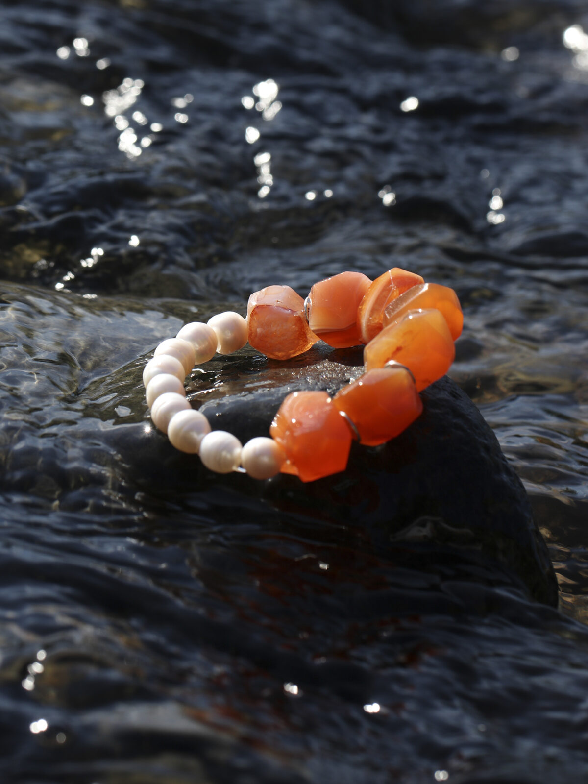 SANSUN Red Agate Freshwater Pearl Bracelet - Passion Courage & Vitality