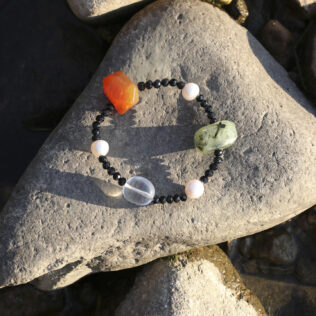 SANSUN Clear Quartz Red Agate Prehnite Black Tourmaline Bracelet - EMF Protection & Abundance