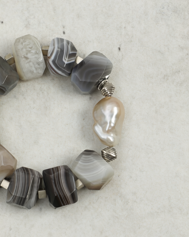 SANSUN Baroque Pearl Persian Agate Antique Silver Bracelet - Unique High End Designer