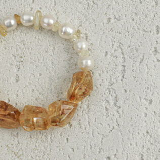 SANSUN Citrine Freshwater Pearl Bracelet - Wealth Abundance & Daily Optimism