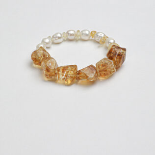 SANSUN Citrine Freshwater Pearl Bracelet - Wealth Abundance & Daily Optimism