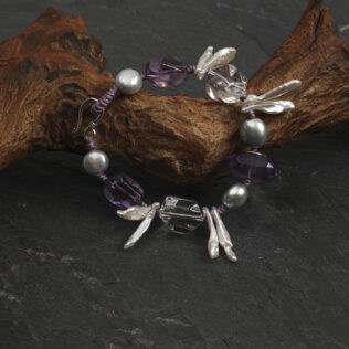 SANSUN Amethyst Clear Quartz Pearl Bracelet - Spiritual Protection & Stress Relief