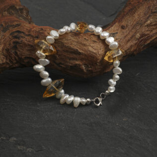 SANSUN Citrine Baroque Pearl Bracelet - Wealth Success & Optimism