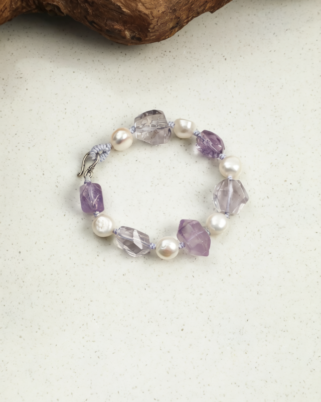 SANSUN Amethyst Clear Quartz Pearl Bracelet - Daily Spiritual Protection