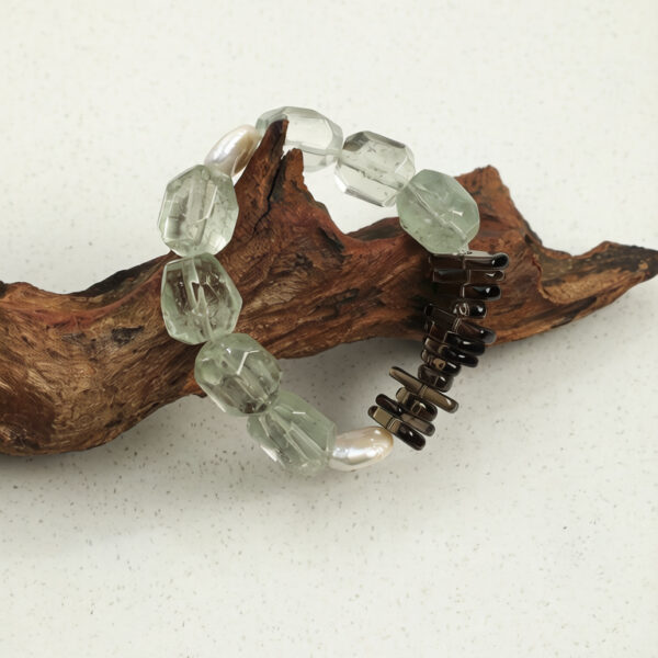 SANSUN Green Quartz Smoky Quartz Teardrop Pearl Bracelet - Heart Chakra & Grounding