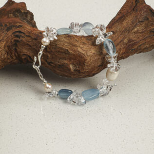 SANSUN Aquamarine Clear Quartz Crushed Ice Bracelet - Throat Chakra & Daily Calm